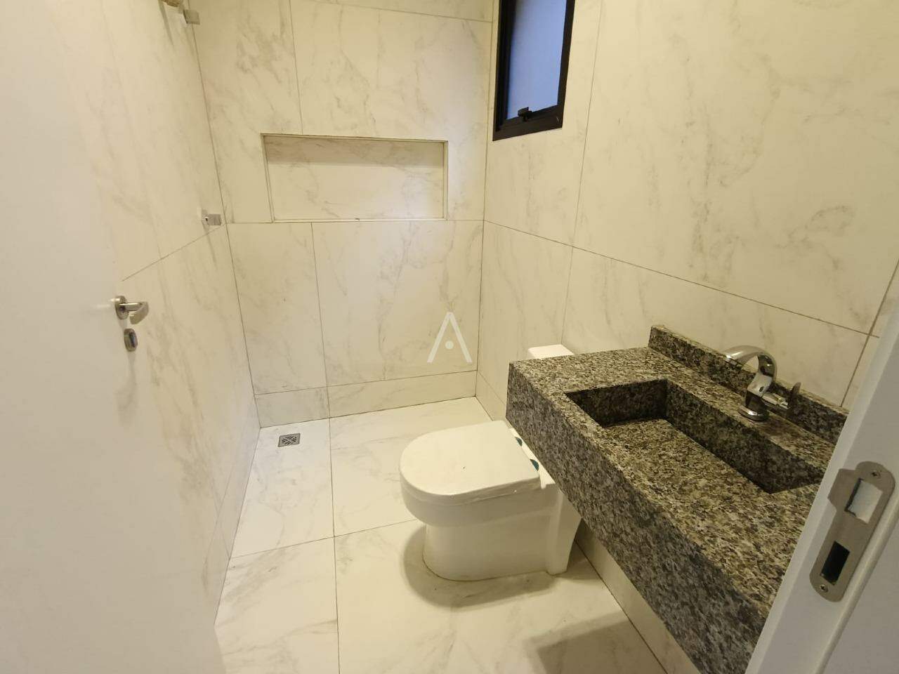 Casa Residencial para à venda no Bairro Pioneiros Catarinenses em CASCAVEL: