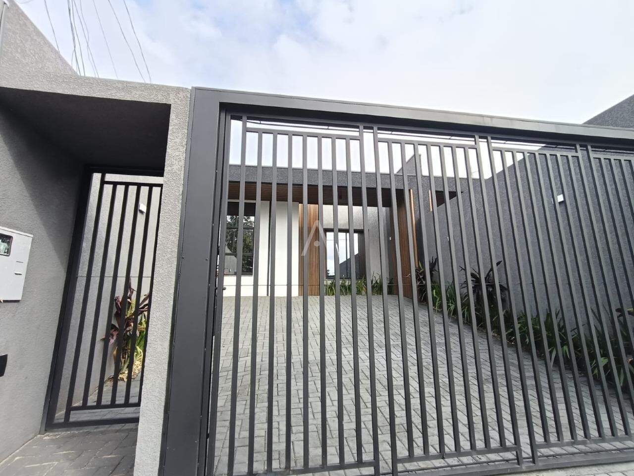 Casa Residencial para à venda no Bairro Pioneiros Catarinenses em CASCAVEL: