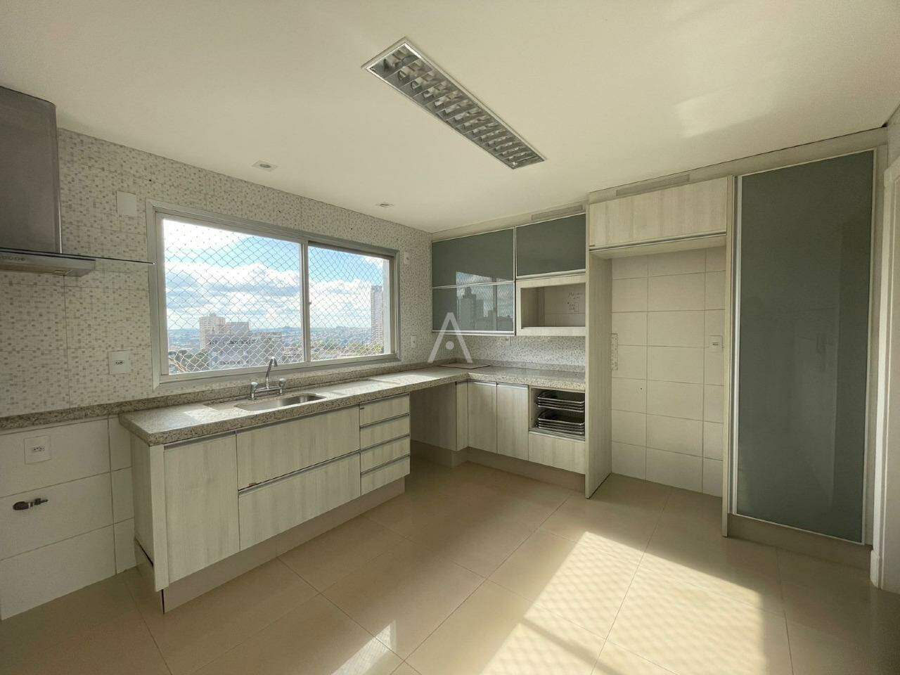 Apartamento para para aluguel no Bairro CENTRO em CASCAVEL: 