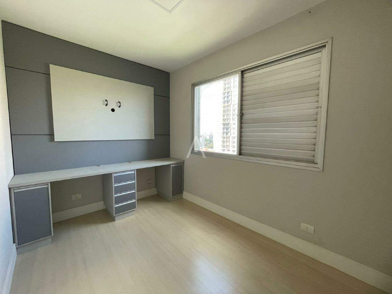 Apartamento para para aluguel no Bairro CENTRO em CASCAVEL: 