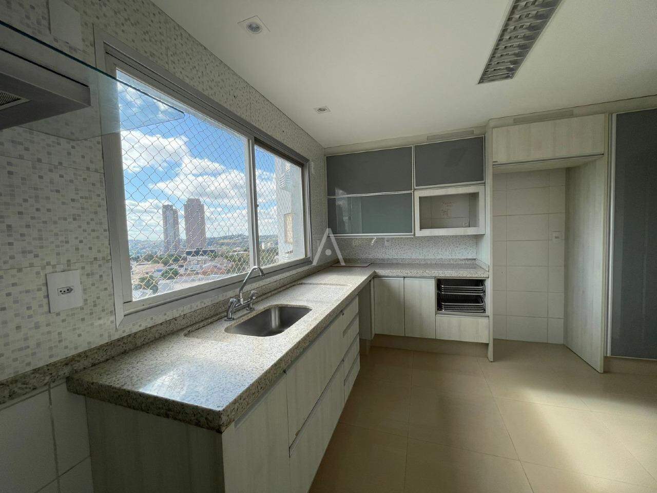 Apartamento para para aluguel no Bairro CENTRO em CASCAVEL: 