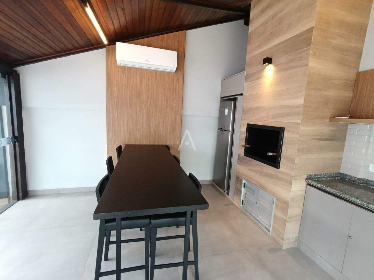 Apartamento para para aluguel no Bairro CENTRO em CASCAVEL: 
