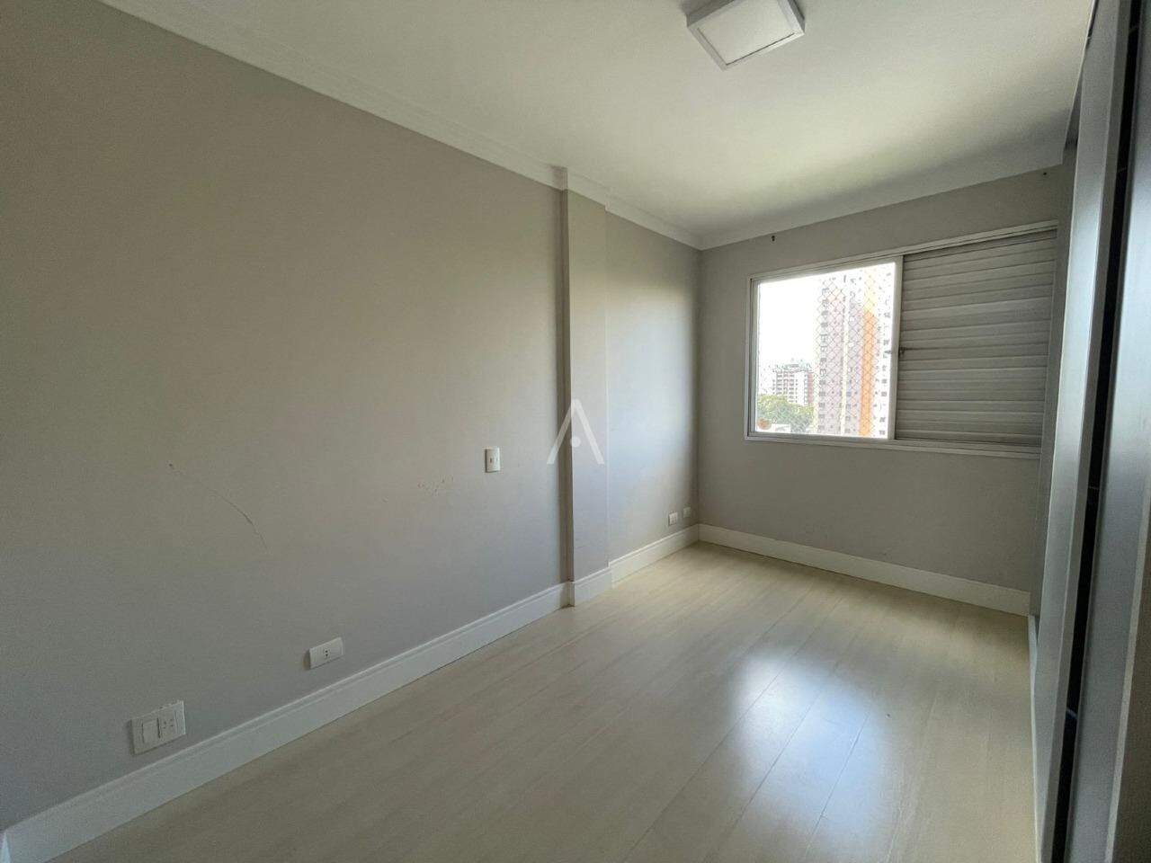 Apartamento para à venda no Bairro CENTRO em CASCAVEL: 