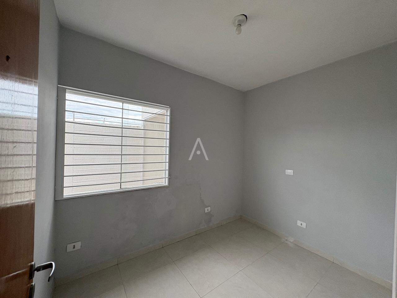 Casa Residencial para à venda no Bairro ESMERALDA em CASCAVEL: Dormitório 3