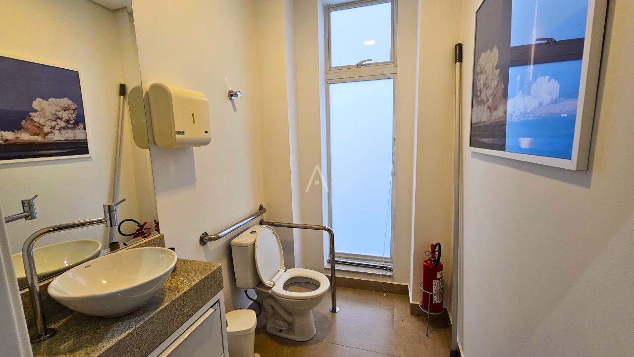 Sala Comercial para para aluguel no Bairro CENTRO em CASCAVEL: 
