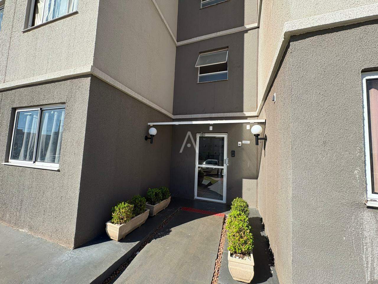Apartamento para para aluguel no Bairro FLORESTA em CASCAVEL: 