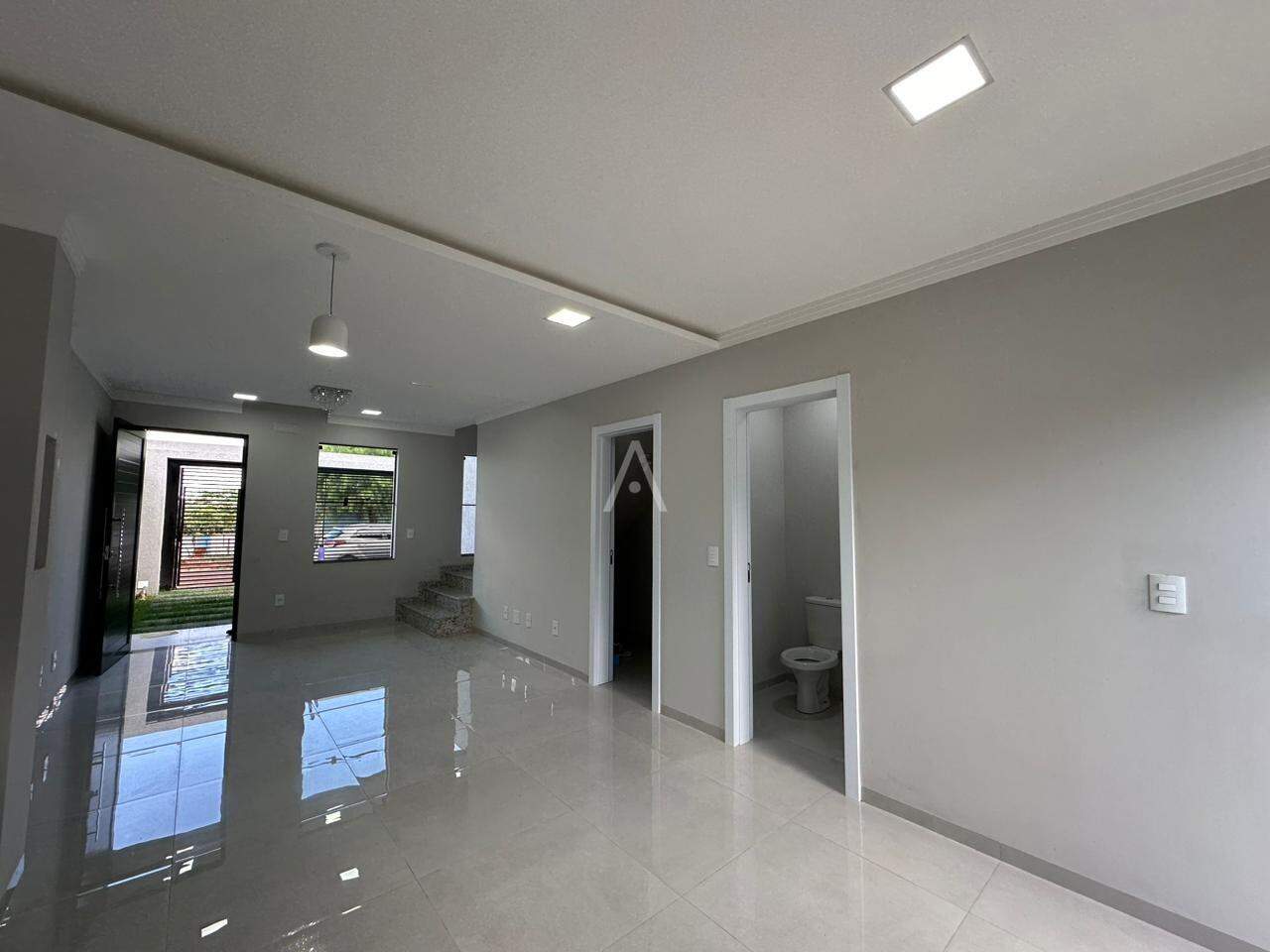Sobrado para à venda no Bairro BRASILIA em CASCAVEL: 