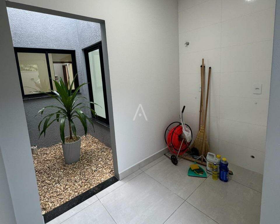 Casa Residencial para à venda no Bairro Cristo Rei em TOLEDO: 