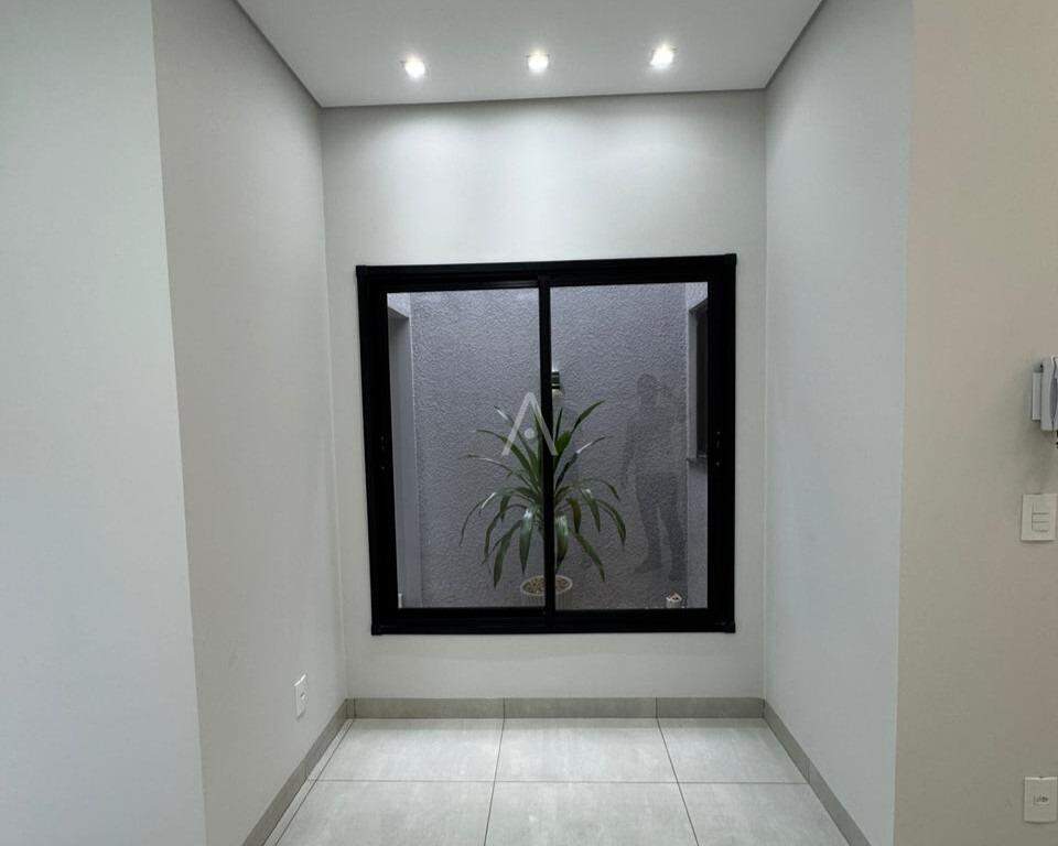 Casa Residencial para à venda no Bairro Cristo Rei em TOLEDO: 