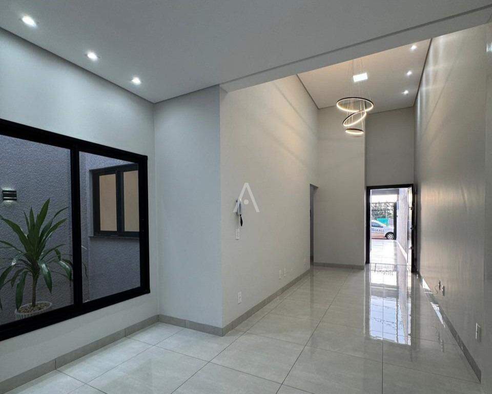 Casa Residencial para à venda no Bairro JARDIM COOPAGRO em TOLEDO: