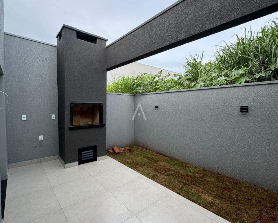 Casa Residencial para à venda no Bairro JARDIM COOPAGRO em TOLEDO: