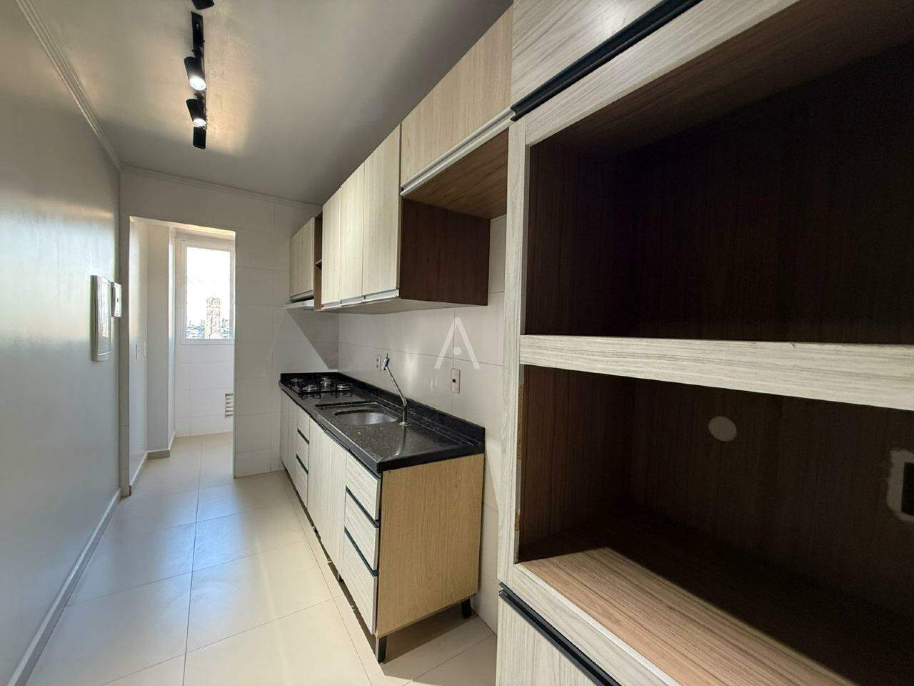 Apartamento para para aluguel no Bairro CENTRO em CASCAVEL: 