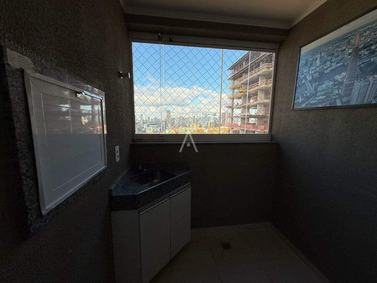 Apartamento para para aluguel no Bairro CENTRO em CASCAVEL: 