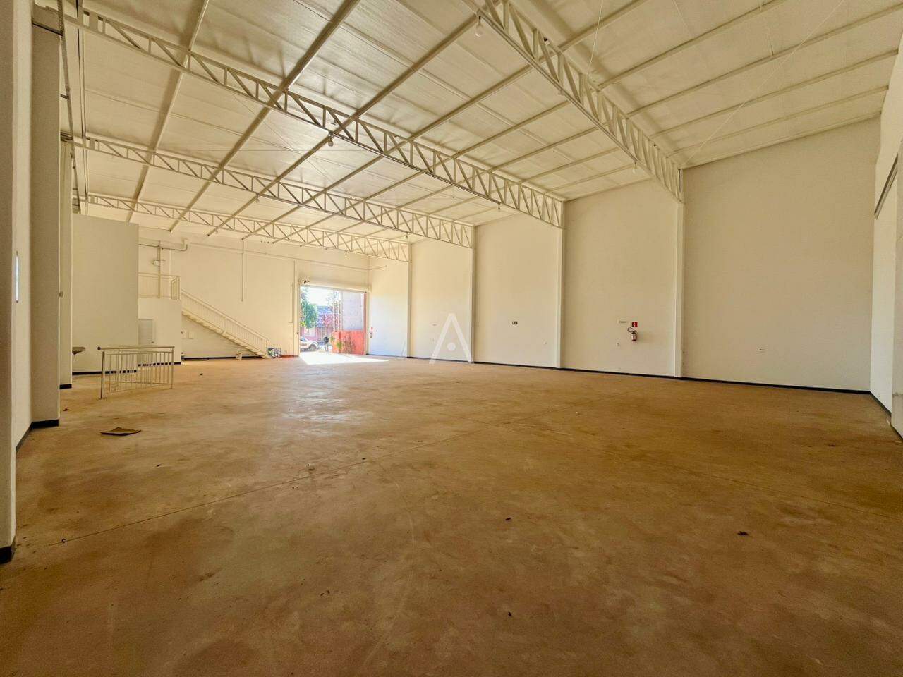 Barracão Comercial para para aluguel no Bairro Jardim Europa/América em TOLEDO: