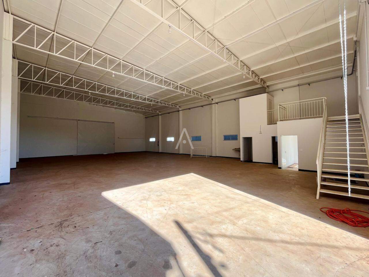 Barracão Comercial para para aluguel no Bairro Jardim Europa/América em TOLEDO: 