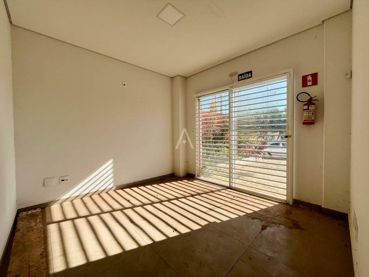 Barracão Comercial para para aluguel no Bairro Jardim Europa/América em TOLEDO: