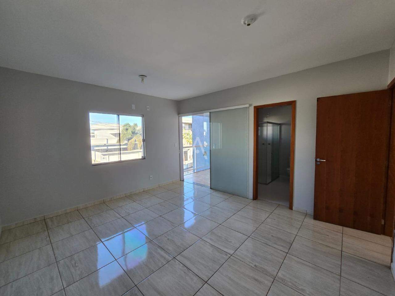 Sobrado para para aluguel no Bairro JARDIM GISELA em TOLEDO: