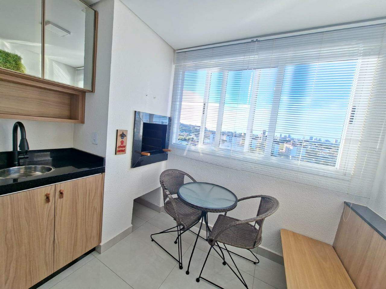 Apartamento para para aluguel no Bairro Pioneiros Catarinenses em CASCAVEL: 