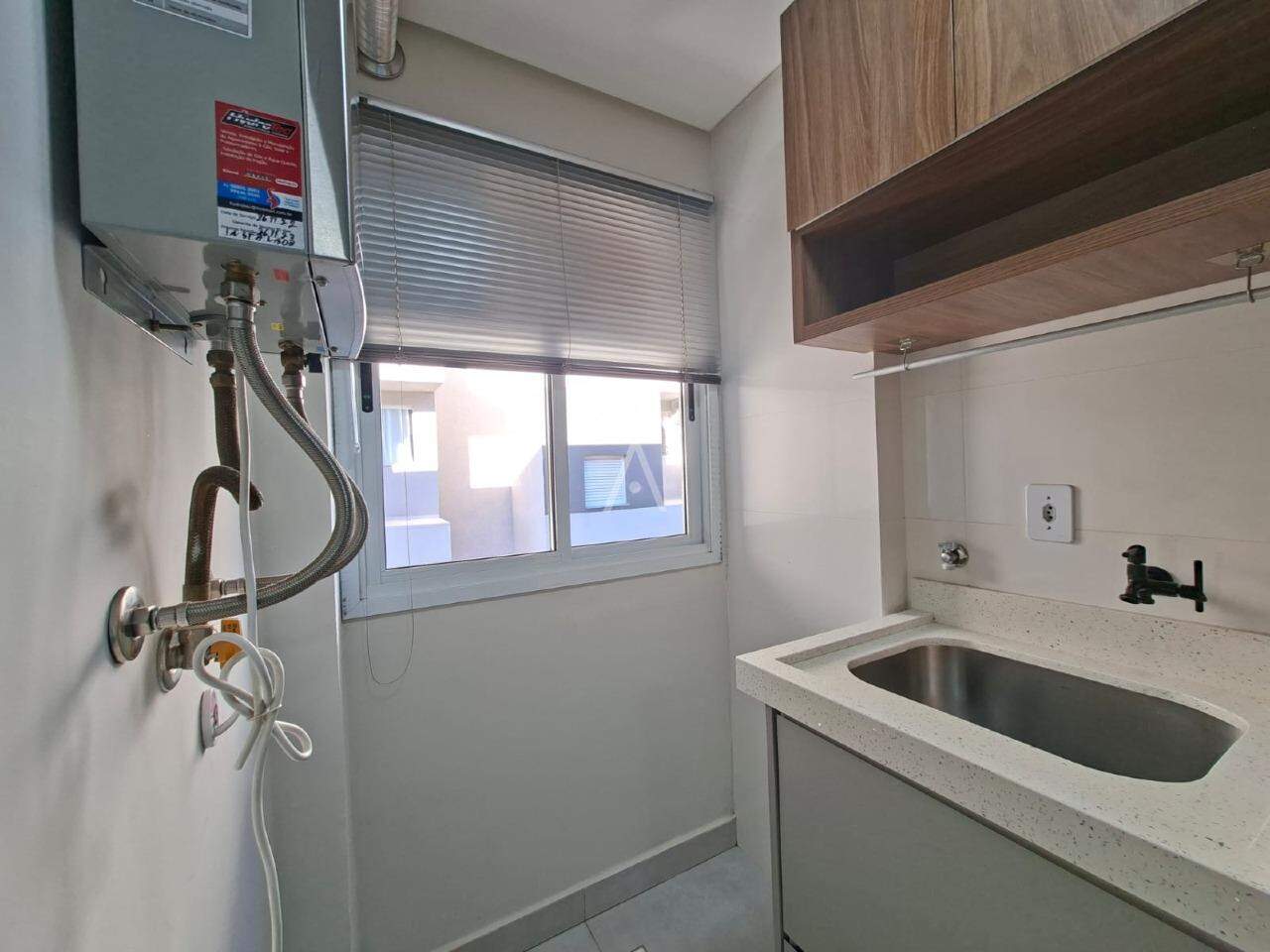 Apartamento para para aluguel no Bairro Pioneiros Catarinenses em CASCAVEL: 