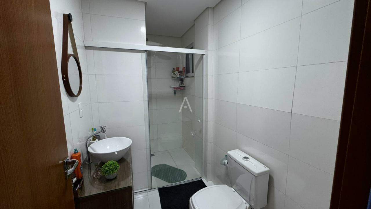 Apartamento para à venda no Bairro VILA INDUSTRIAL em TOLEDO: