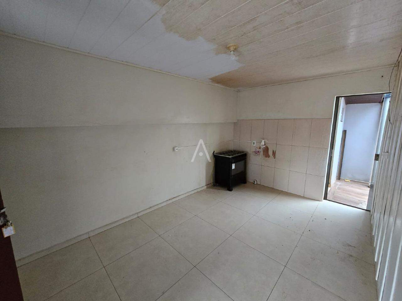 Casa Residencial para para aluguel no Bairro JARDIM BRESSAN em TOLEDO: 