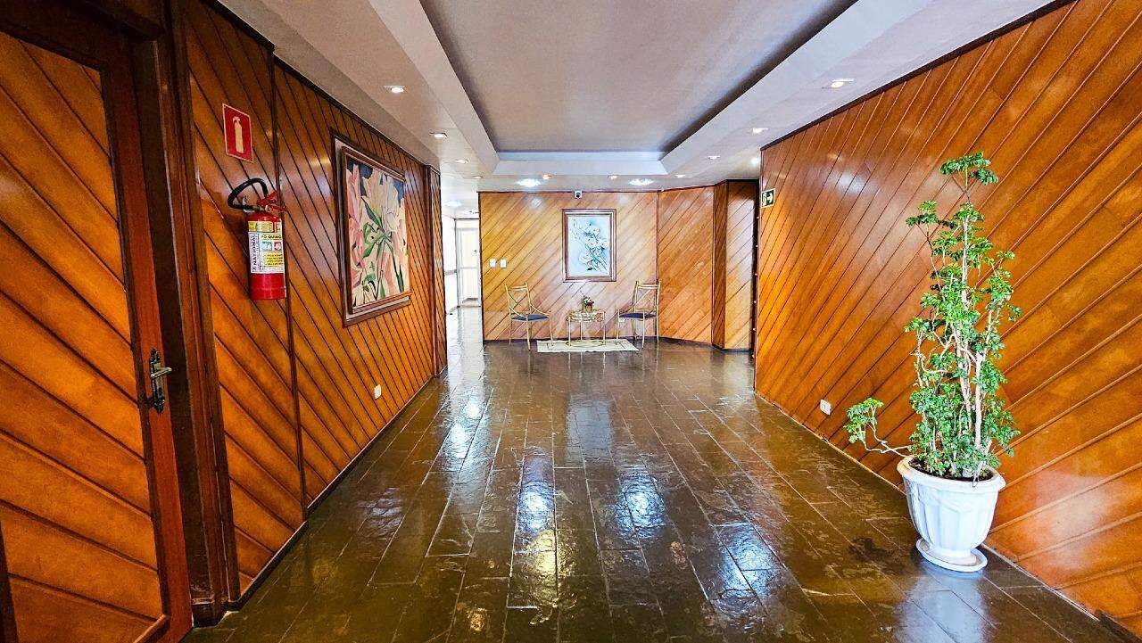 Apartamento para à venda no Bairro CENTRO em CASCAVEL: