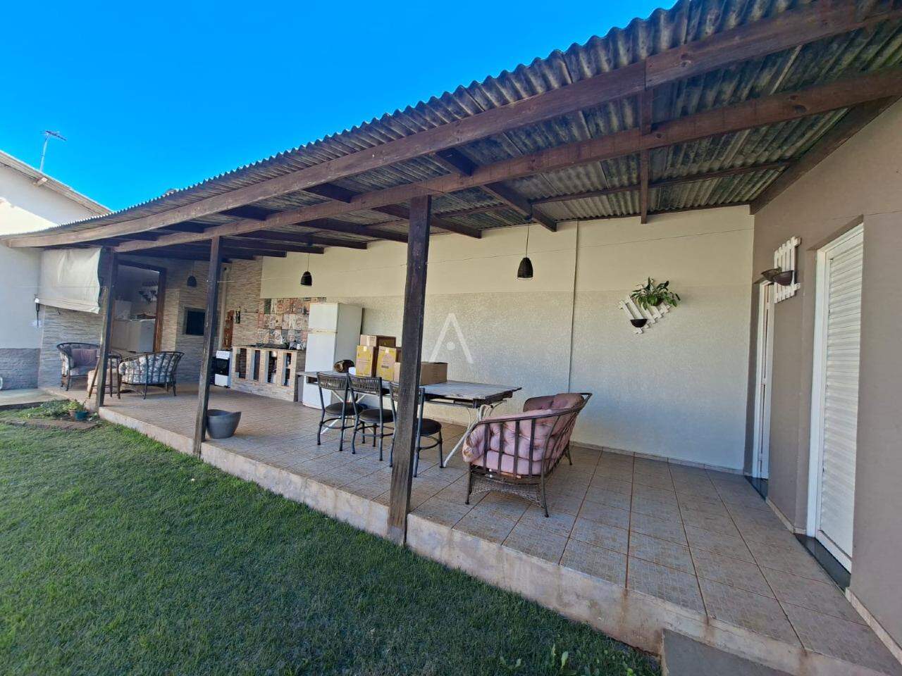 Casa Residencial para para aluguel no Bairro BRASILIA em CASCAVEL: 