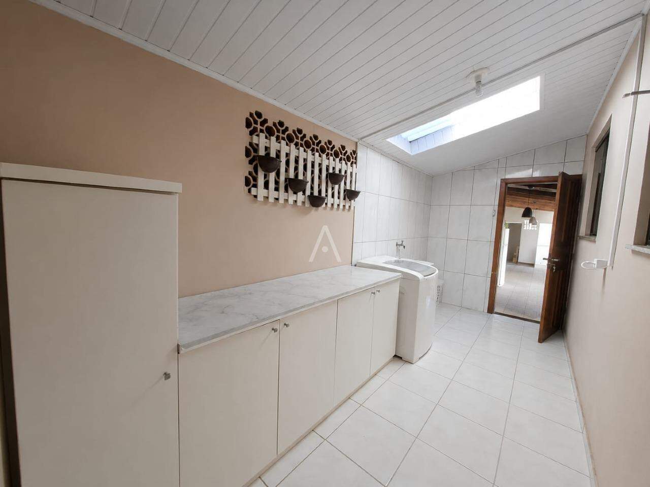 Casa Residencial para para aluguel no Bairro BRASILIA em CASCAVEL: 