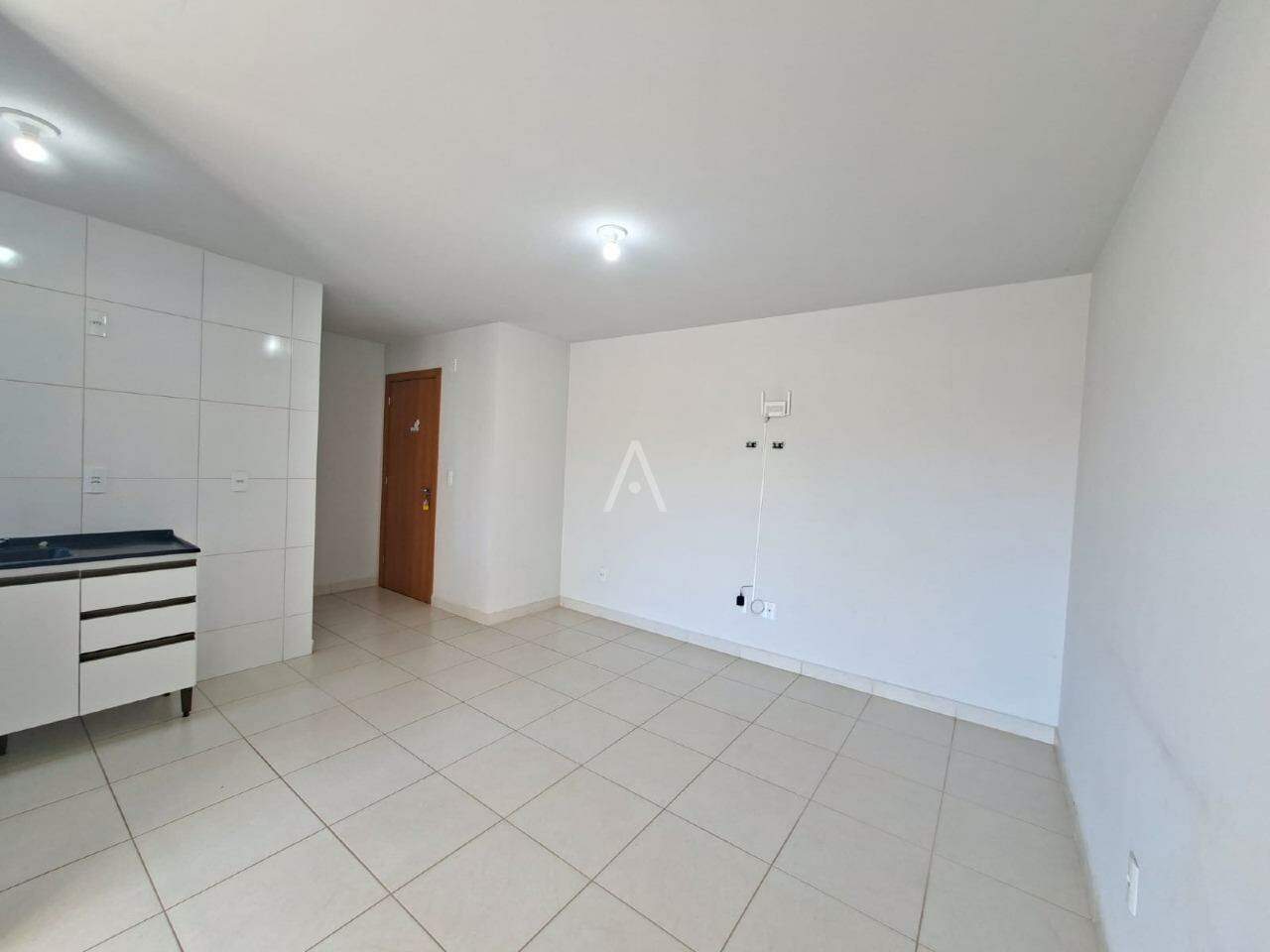 Apartamento para para aluguel no Bairro BRASILIA em CASCAVEL: 