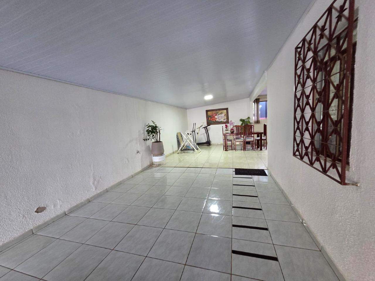 Casa Residencial para à venda no Bairro NEVA em CASCAVEL: