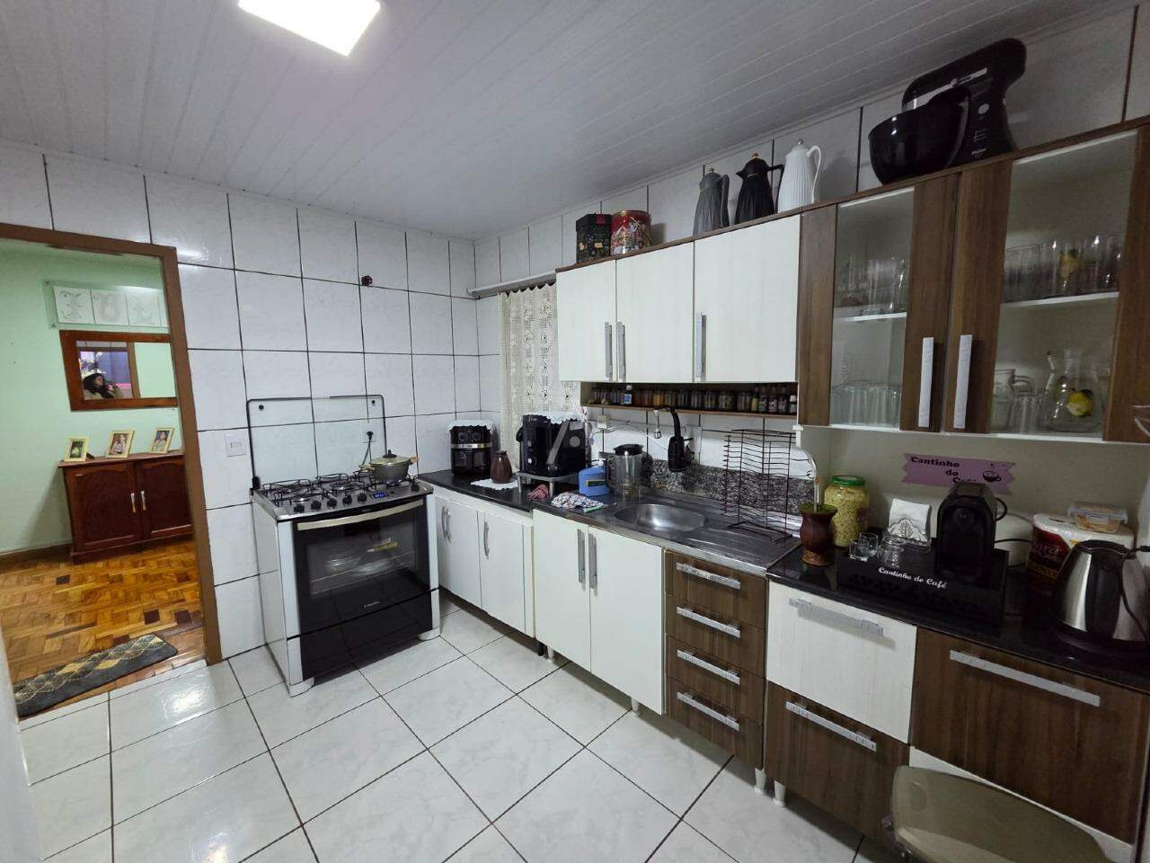 Casa Residencial para à venda no Bairro NEVA em CASCAVEL: