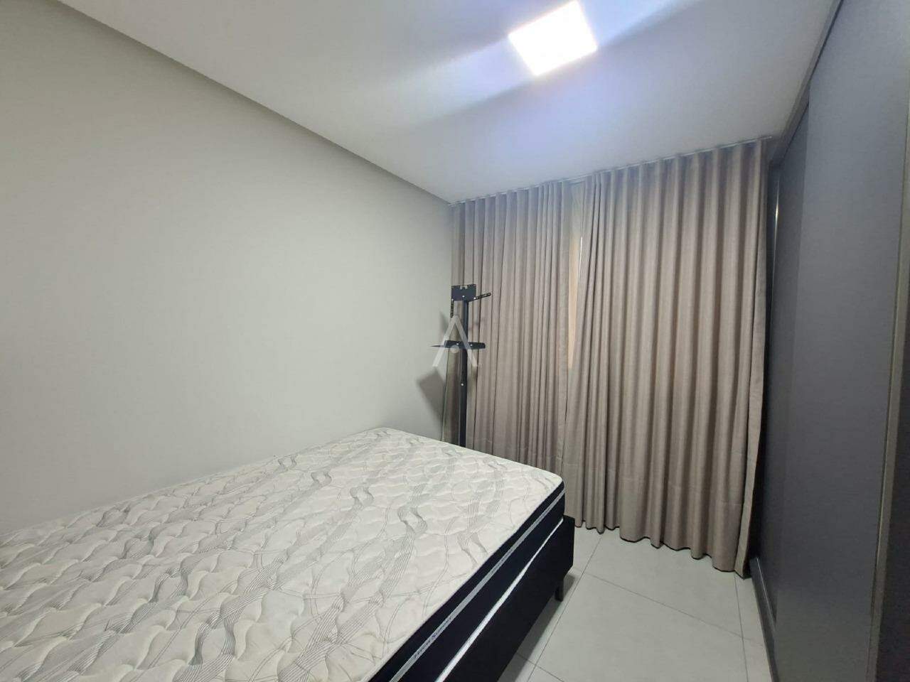 Apartamento para para aluguel no Bairro CENTRO em CASCAVEL: 