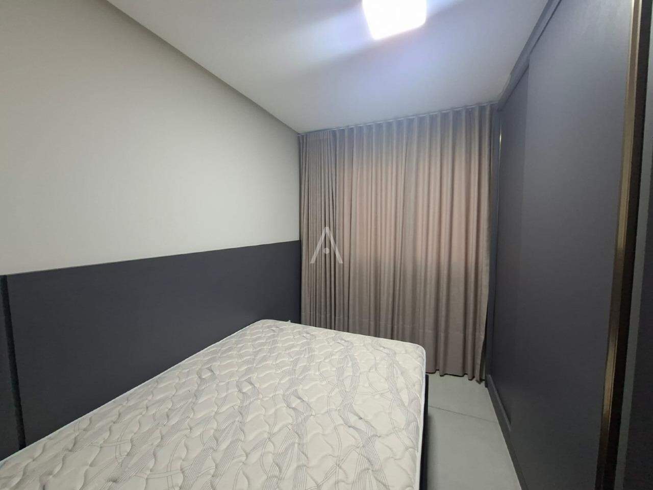 Apartamento para para aluguel no Bairro CENTRO em CASCAVEL: 