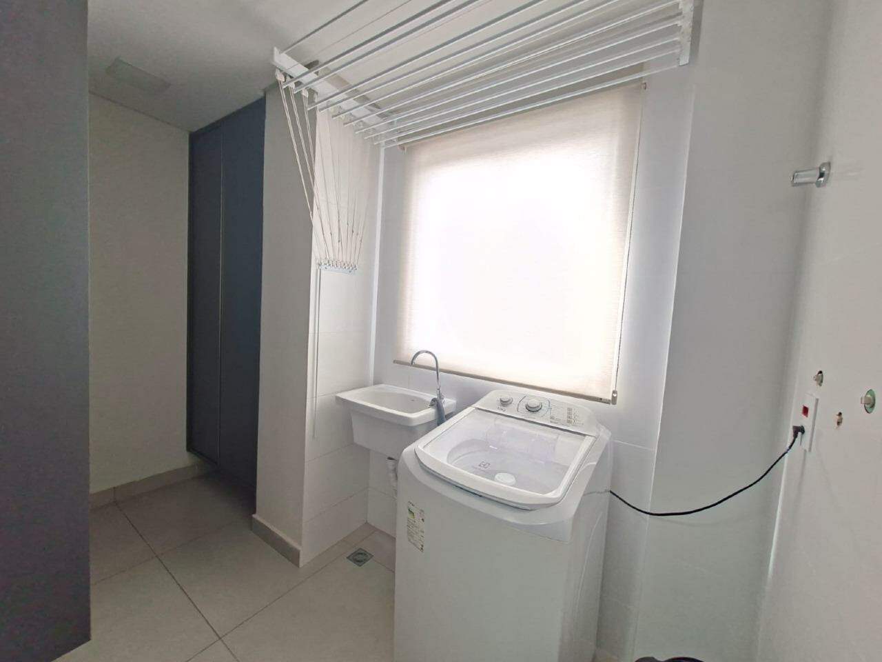 Apartamento para para aluguel no Bairro CENTRO em CASCAVEL: 