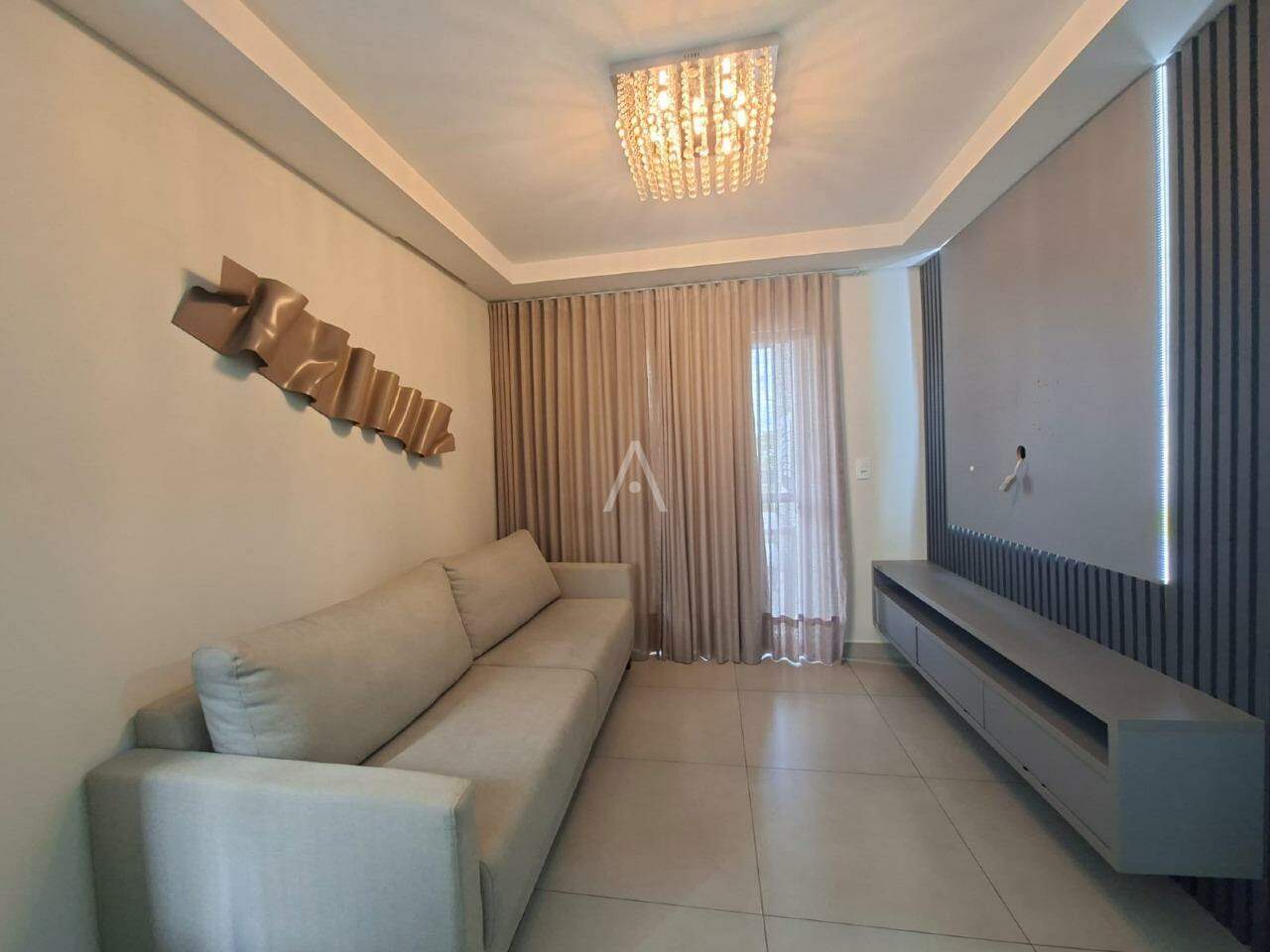 Apartamento para para aluguel no Bairro CENTRO em CASCAVEL: 