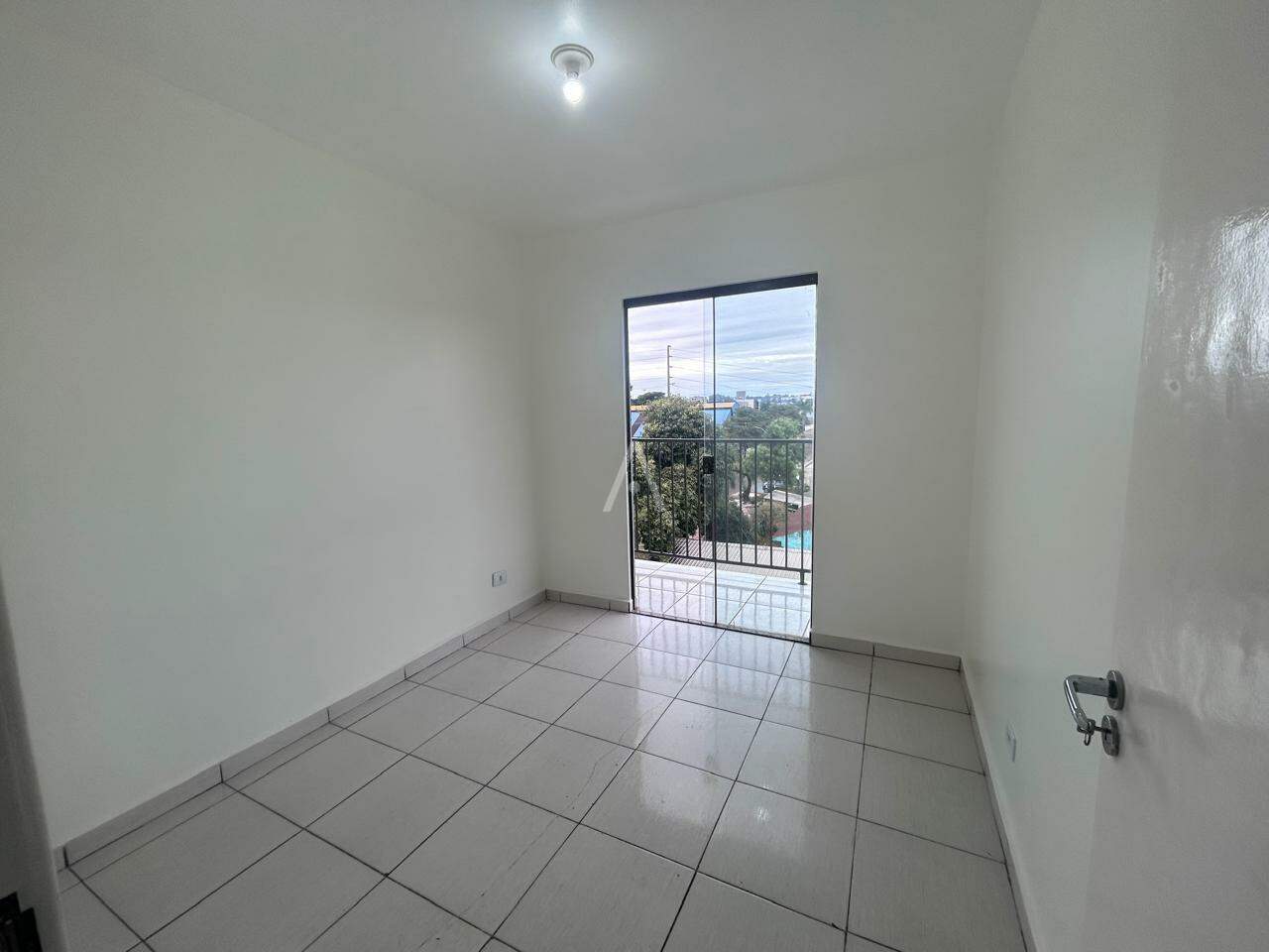 Apartamento para para aluguel no Bairro COQUEIRAL em CASCAVEL: