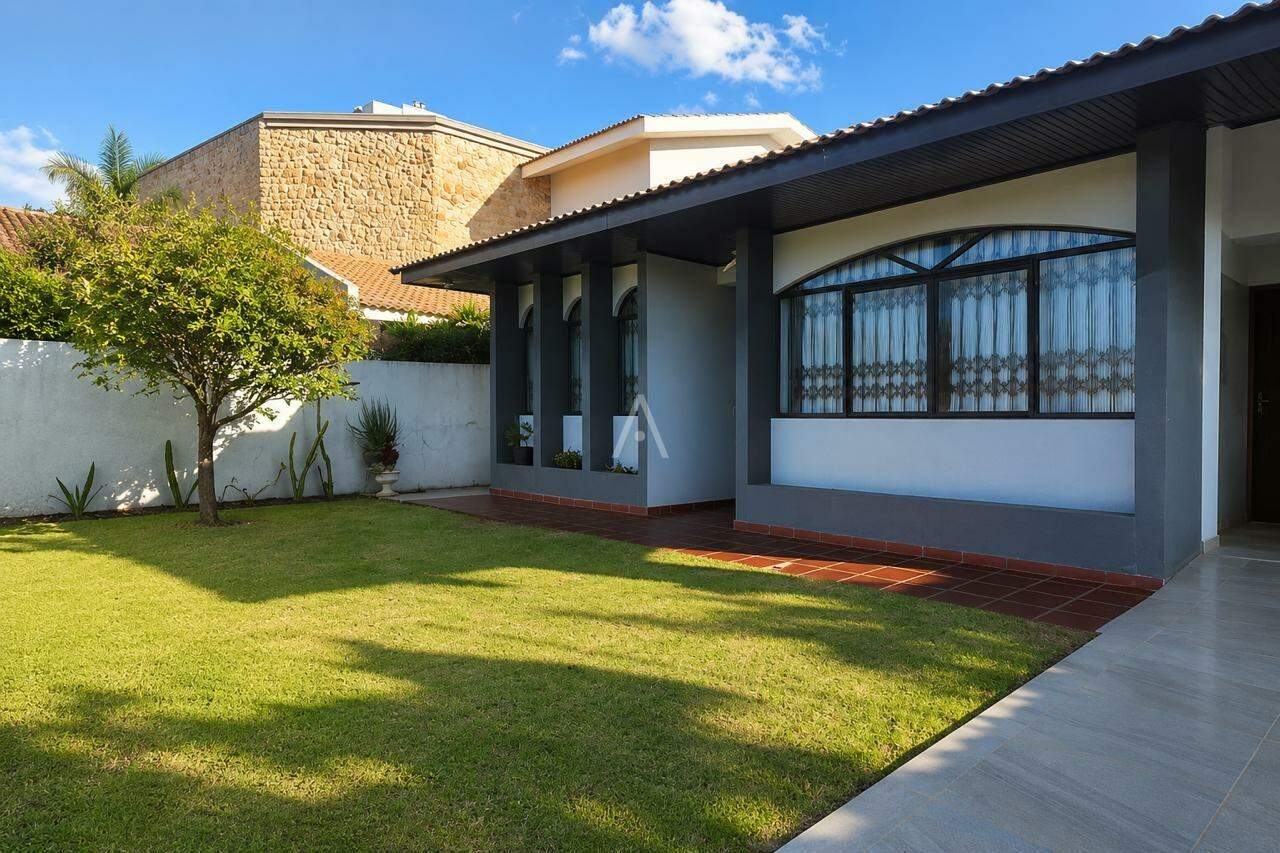 Casa Residencial para à venda no Bairro RECANTO TROPICAL em CASCAVEL: 