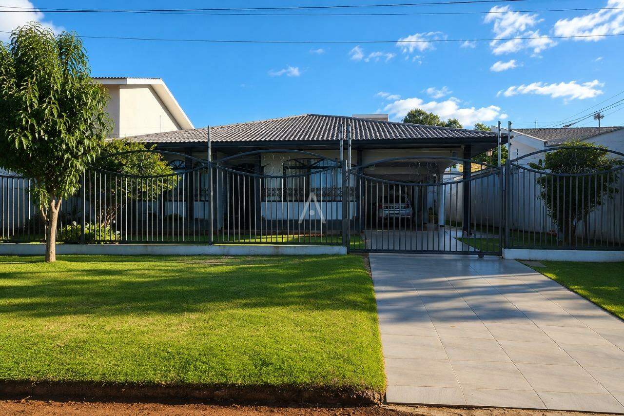 Casa Residencial para à venda no Bairro RECANTO TROPICAL em CASCAVEL: 