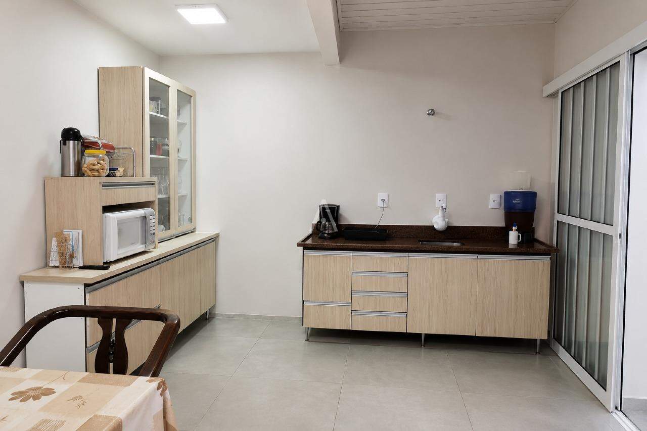 Casa Residencial para à venda no Bairro RECANTO TROPICAL em CASCAVEL: 