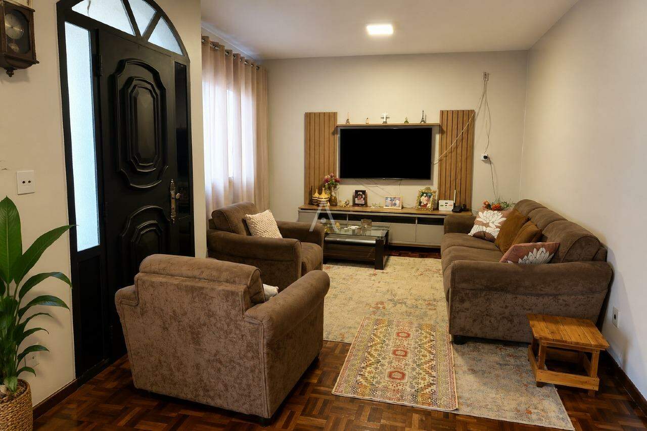 Casa Residencial para à venda no Bairro RECANTO TROPICAL em CASCAVEL: 