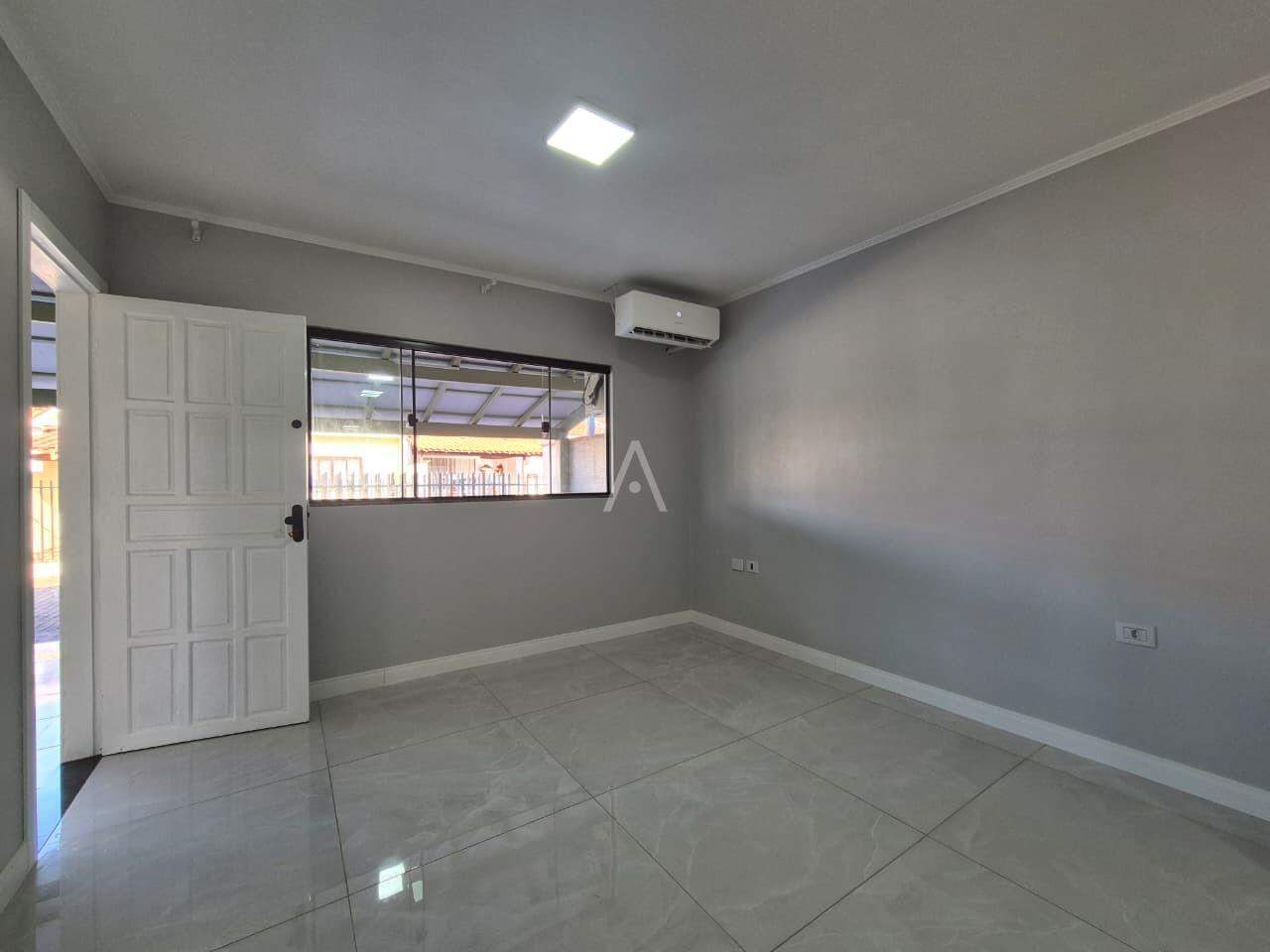 Casa Residencial para à venda no Bairro COUNTRY em CASCAVEL: 
