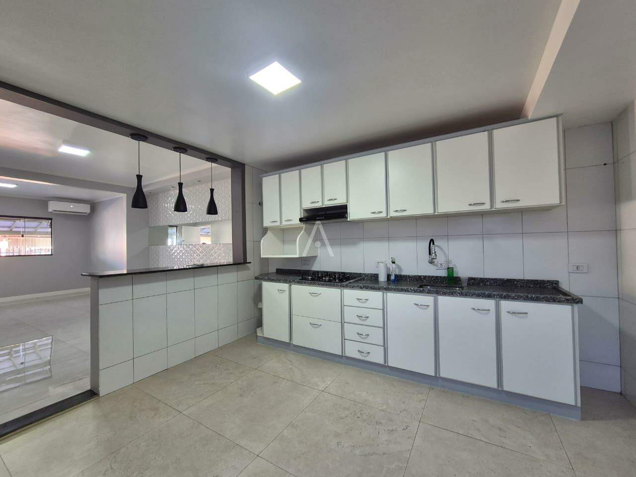 Casa Residencial para à venda no Bairro COUNTRY em CASCAVEL: 