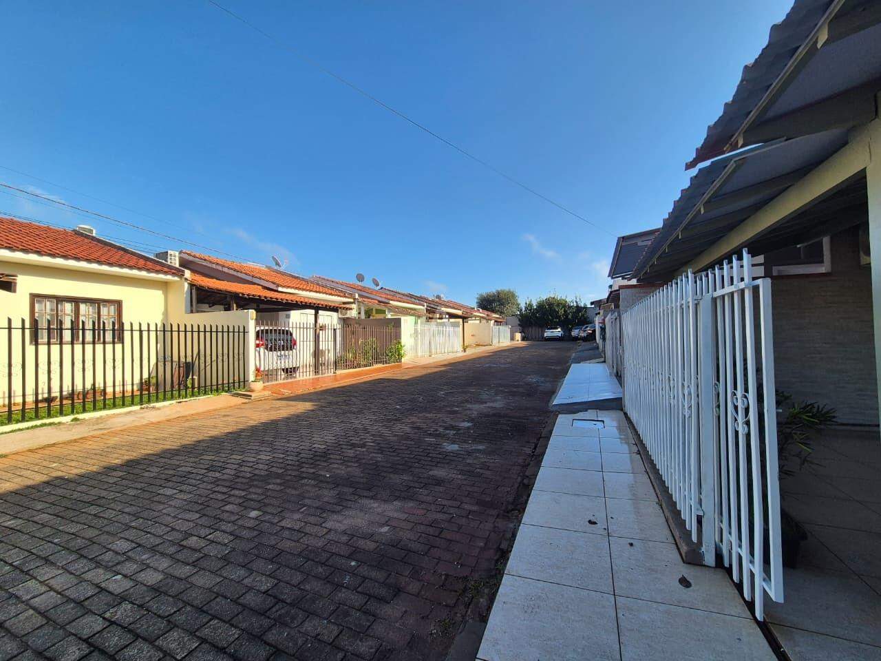Casa Residencial para à venda no Bairro COUNTRY em CASCAVEL: 