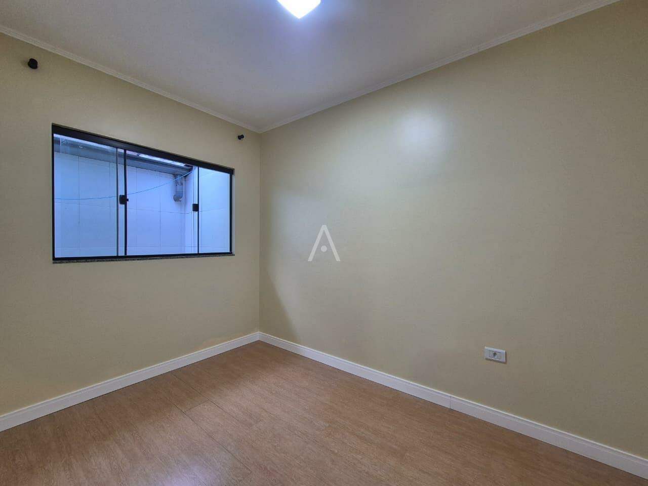 Casa Residencial para à venda no Bairro COUNTRY em CASCAVEL: 