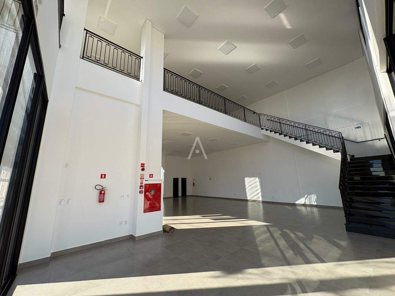 Sala Comercial para para aluguel no Bairro CENTRO em CASCAVEL: 