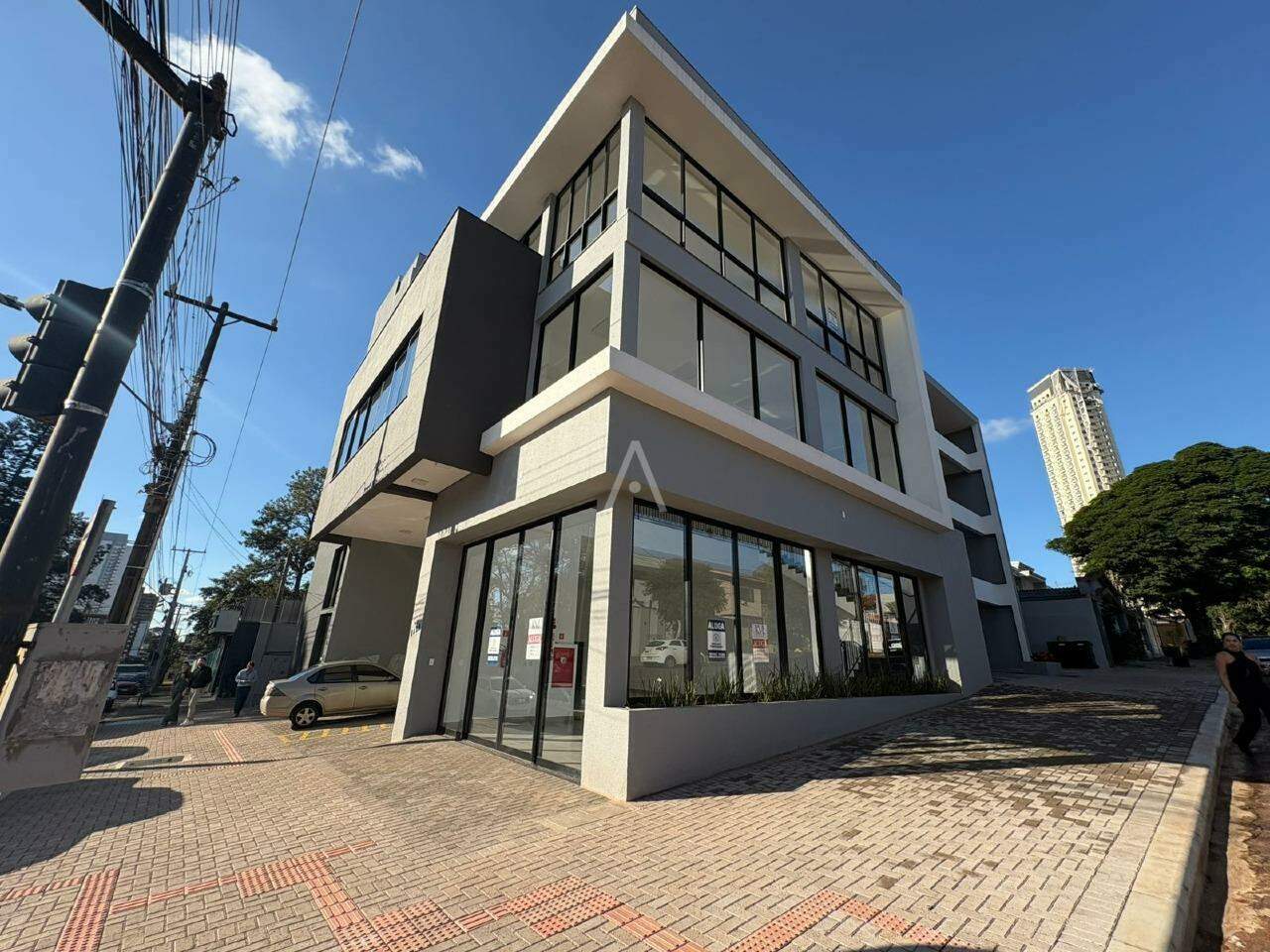 Sala Comercial para para aluguel no Bairro NEVA em CASCAVEL: 