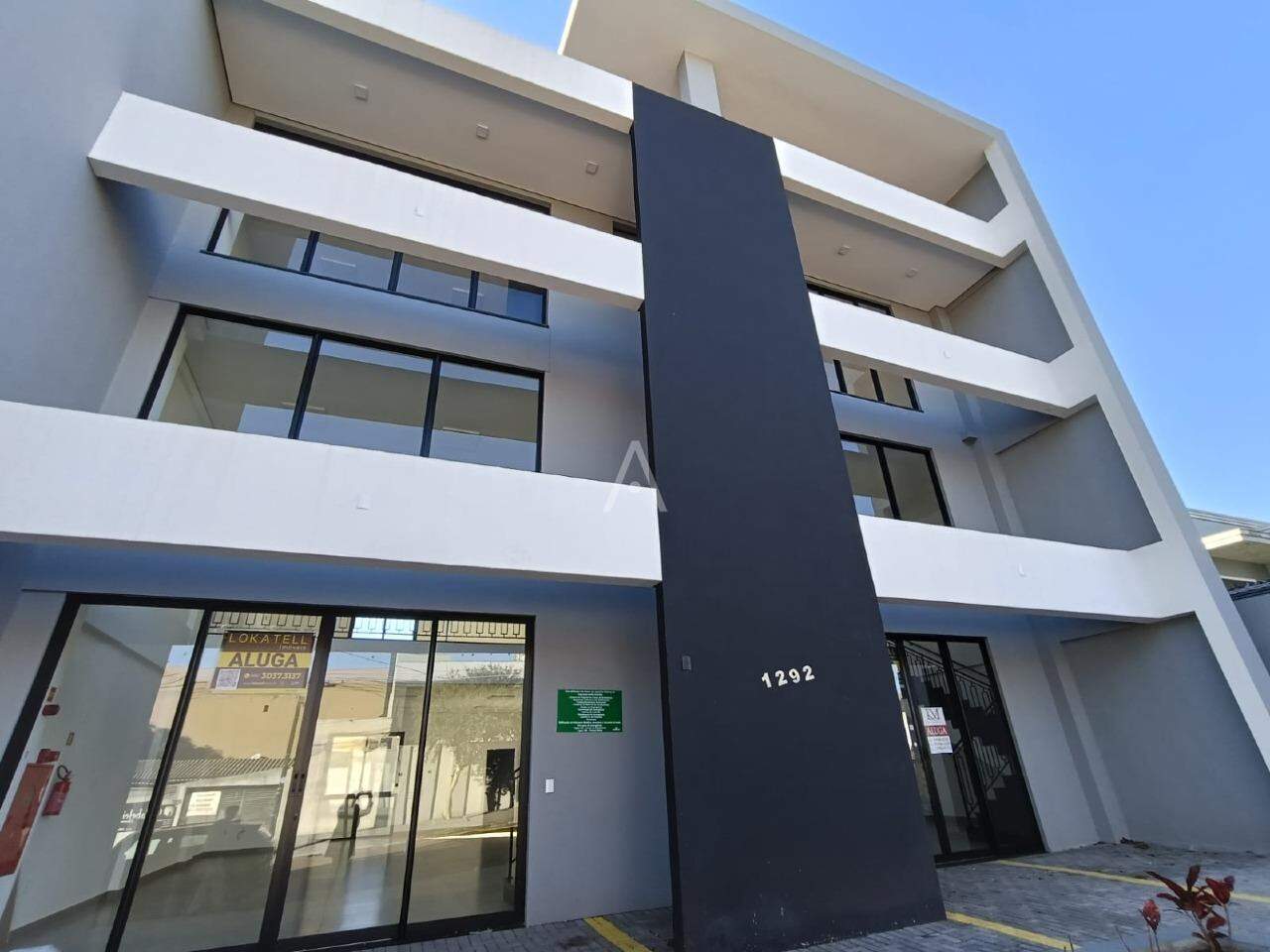 Sala Comercial para para aluguel no Bairro NEVA em CASCAVEL: 