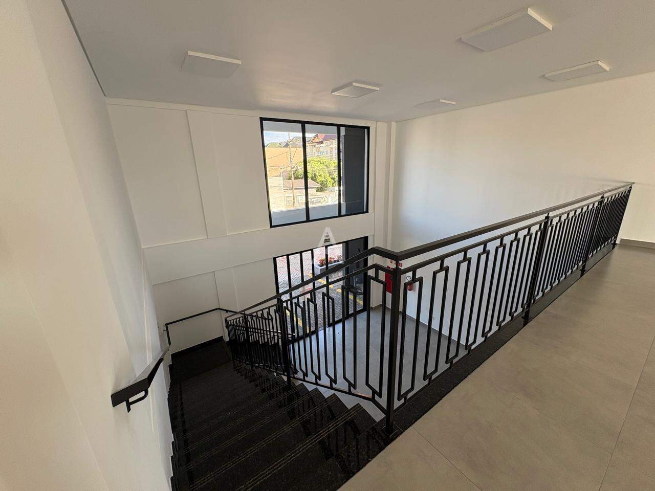 Sala Comercial para para aluguel no Bairro NEVA em CASCAVEL: