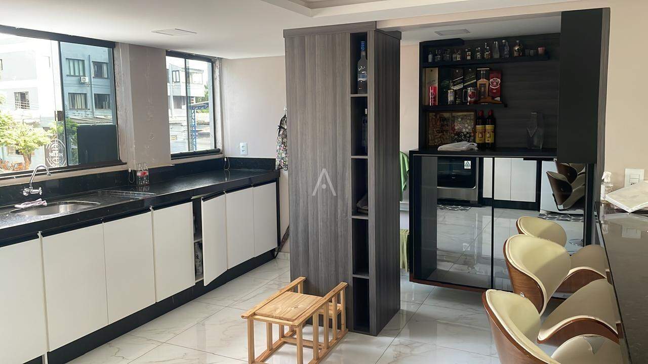 Apartamento para à venda no Bairro CENTRO em CASCAVEL: 