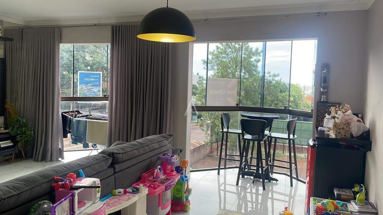 Apartamento para à venda no Bairro CENTRO em CASCAVEL: 
